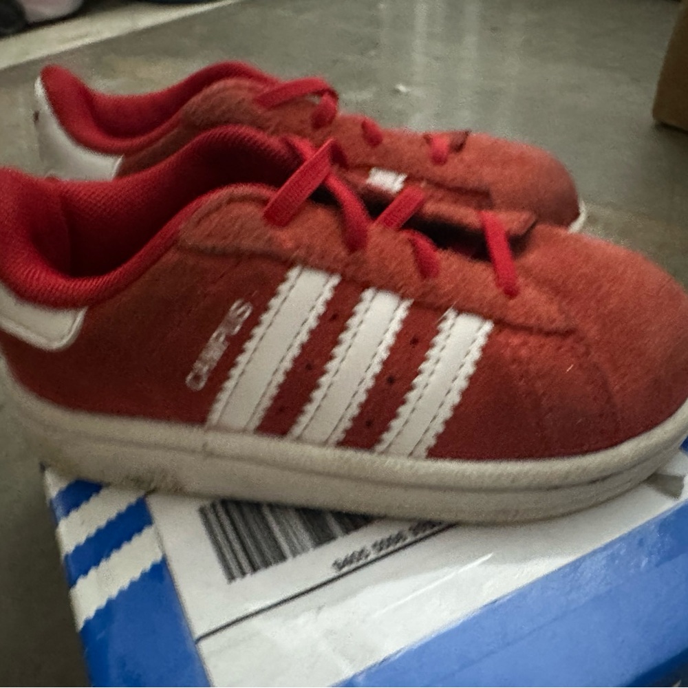 Adidas Infant Campus Red size 5